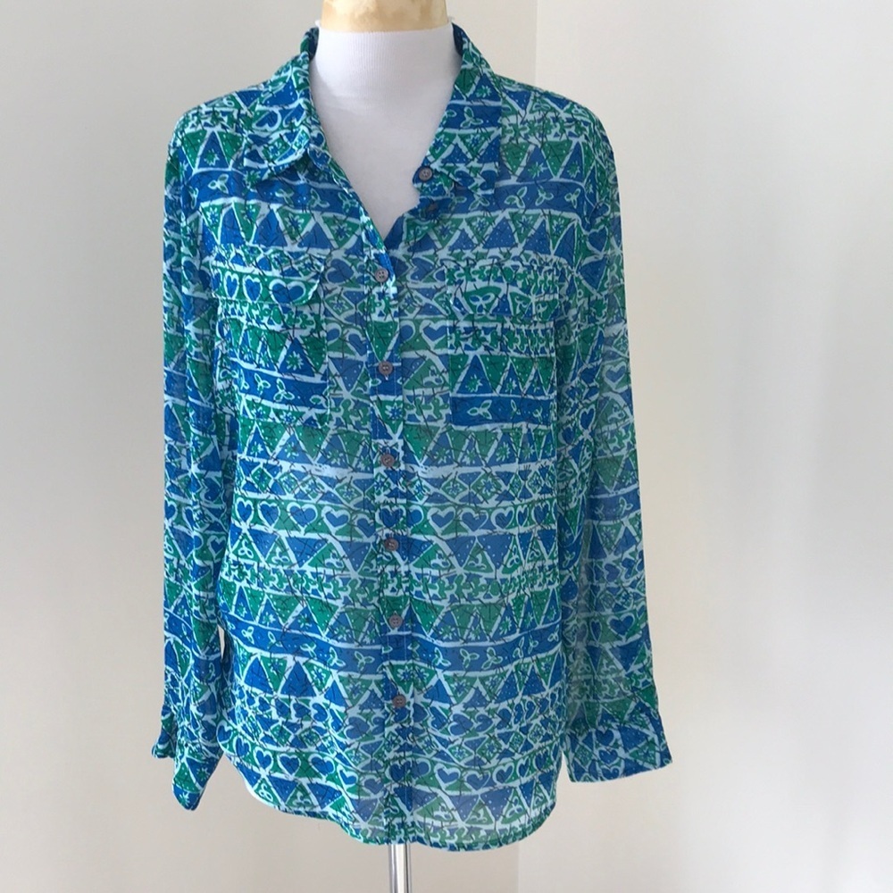 Two by Vince Camuto medium green/ blue button down shirt.
